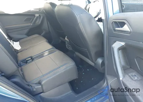 2020 Volkswagen Tiguan 2.0T Se/2.0T Se R-Line Black/2.0T Sel z USA, uszkodzony, nr VIN 3VV3B7AX0LM042733